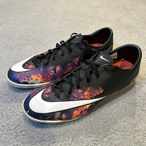 Nike Mercurial Victory 5 CR7 Galaxy Size 11 1/2 Crimson 2015 Cristiano Ronaldo - Picture 1 of 8